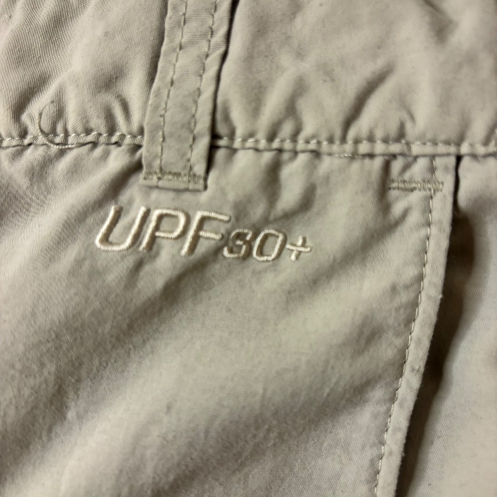 Columbia PFG Women Beige Fishing Hiking Shorts UPF 30+ FL8016 Size Medium - Picture 2 of 6